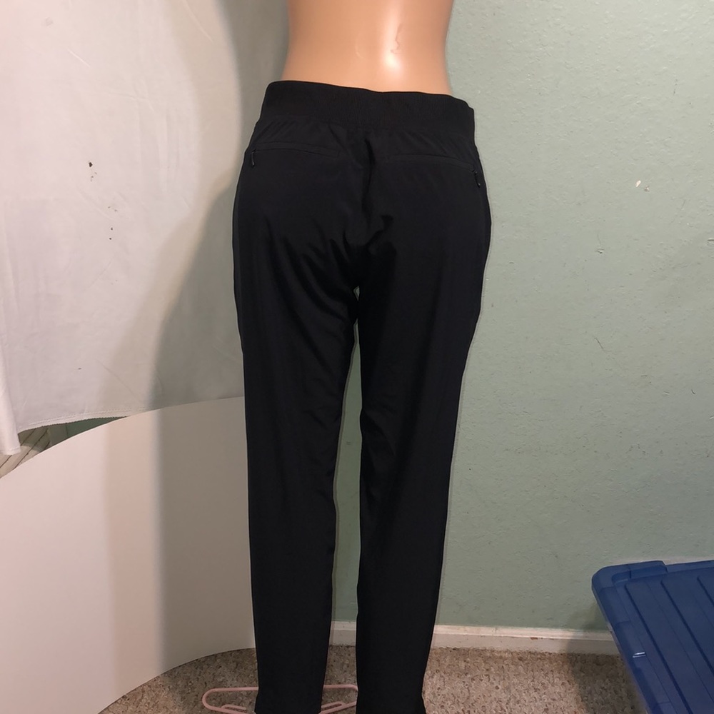 ATHLETA - Picture 4 of 8